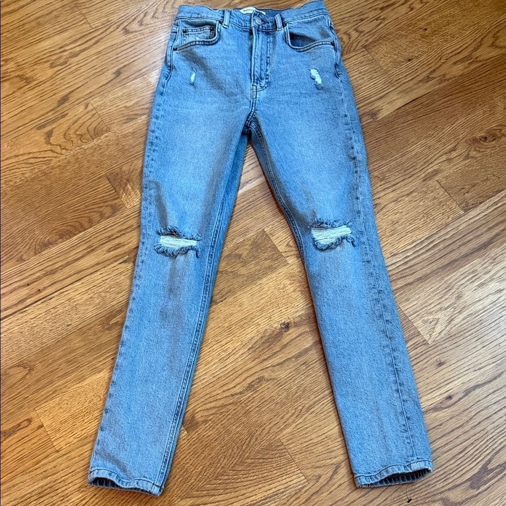 Reformation Skinny Distressed Jeans Light Wash Denim Size 27 Knee Rips